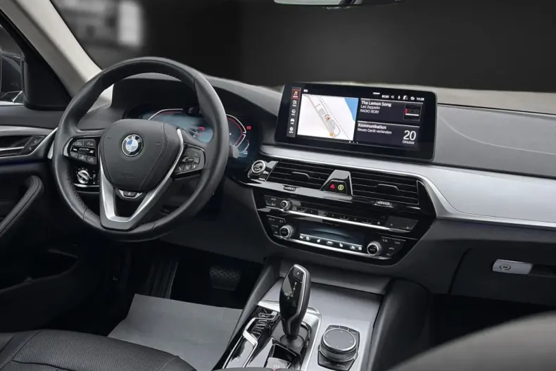 BMW 530 din 2023 cu 76.325 km - oferta BMW181180 - foto 17