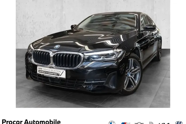 BMW 530 din 2022 cu 79.072 km - oferta BMW181182 - foto 1