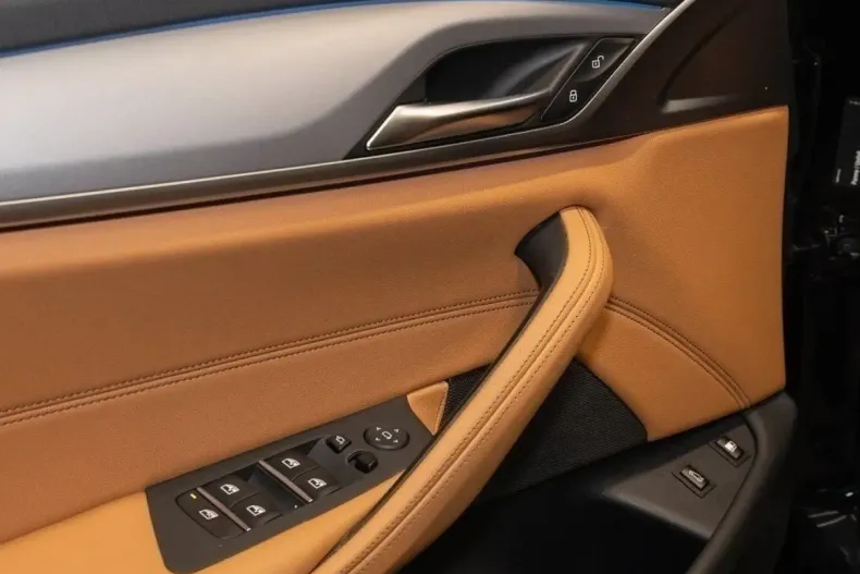 BMW 530 din 2022 cu 79.072 km - oferta BMW181182 - foto 6