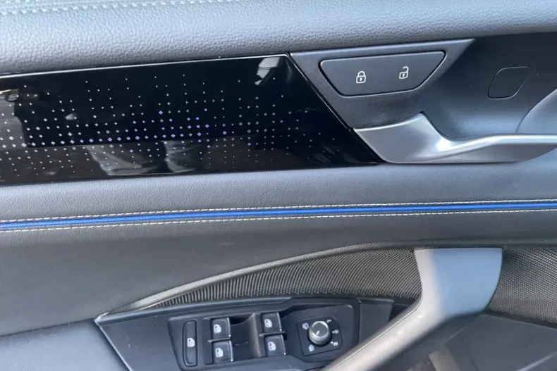 Volkswagen Tiguan din 2024 cu 29.139 km - oferta VOL181190 - foto 10