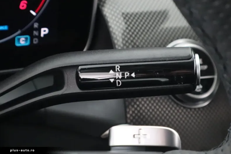 Mercedes-Benz GLC 220 din 2025 cu 12.265 km - oferta MER181192 - foto 11