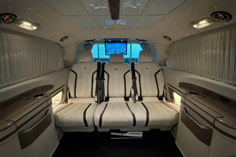 Mercedes-Benz V 300 din 2025 cu 50 km - oferta MER181196 - foto 16