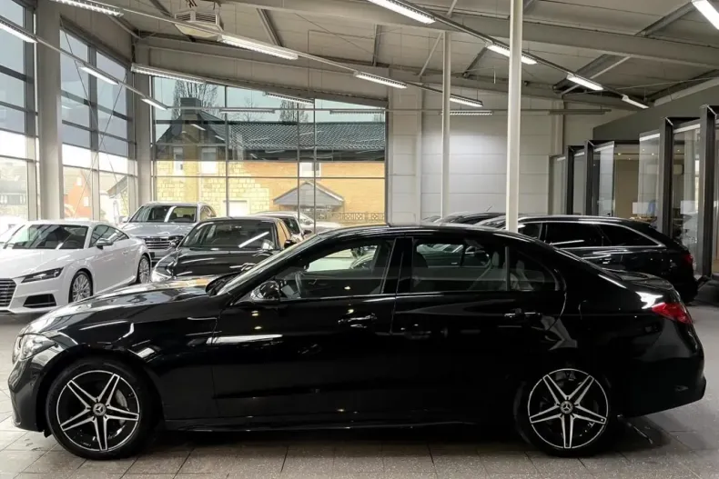 Mercedes-Benz C 300 din 2023 cu 53.200 km - oferta MER181197 - foto 8
