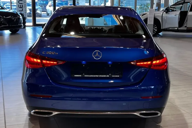 Mercedes-Benz C 300 din 2023 cu 45.035 km - oferta MER181199 - foto 6