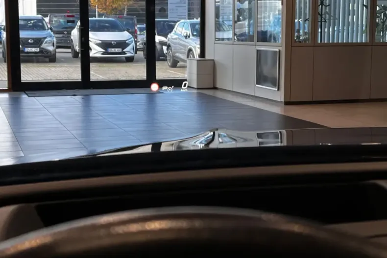 Mercedes-Benz C 300 din 2023 cu 45.035 km - oferta MER181199 - foto 21