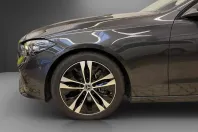 Mercedes-Benz C 300 din 2024 cu 10.311 km - oferta MER181200 - foto 4