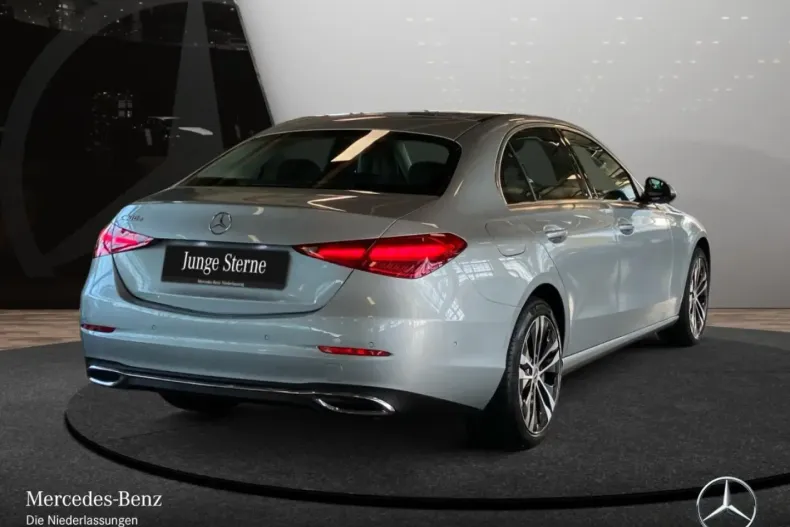 Mercedes-Benz C 300 din 2023 cu 40.291 km - oferta MER181202 - foto 5