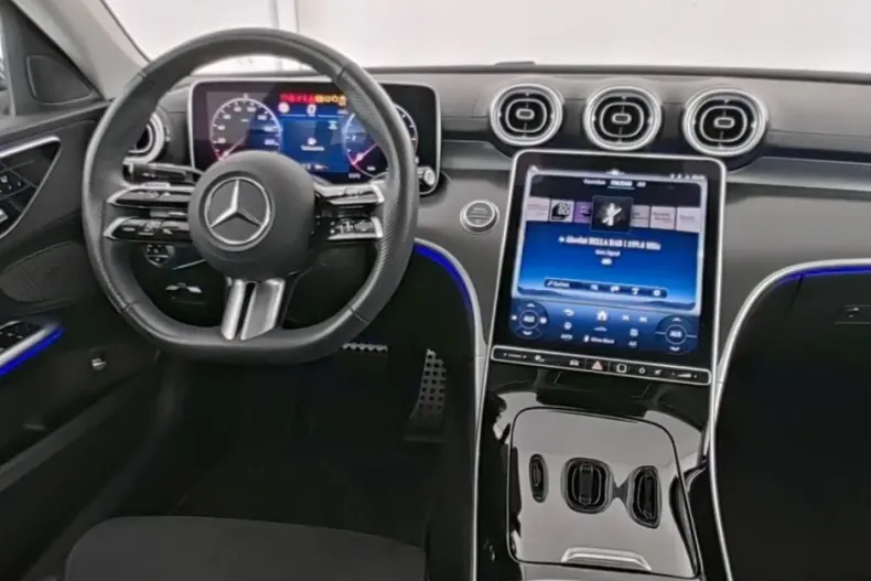 Mercedes-Benz C 300 din 2024 cu 29.640 km - oferta MER181203 - foto 6