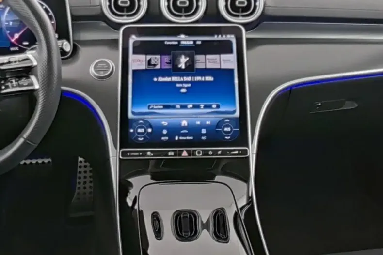 Mercedes-Benz C 300 din 2024 cu 29.640 km - oferta MER181203 - foto 7