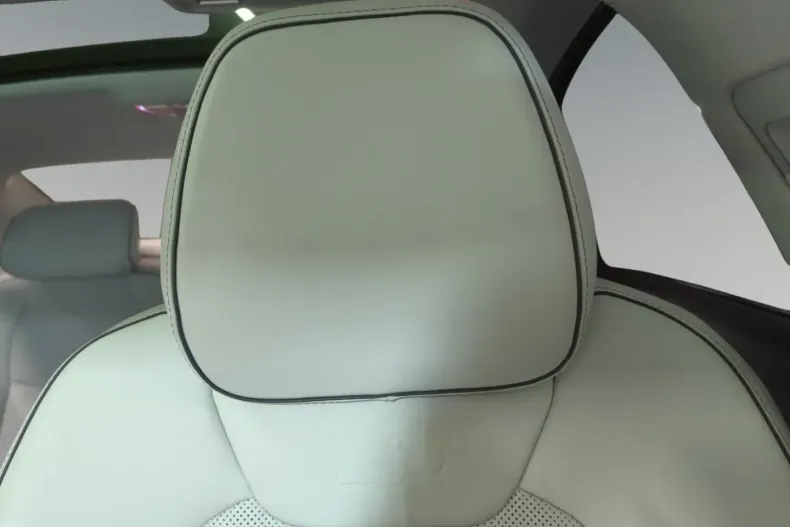 Audi A8 din 2023 cu 46.600 km - oferta AUD181207 - foto 15