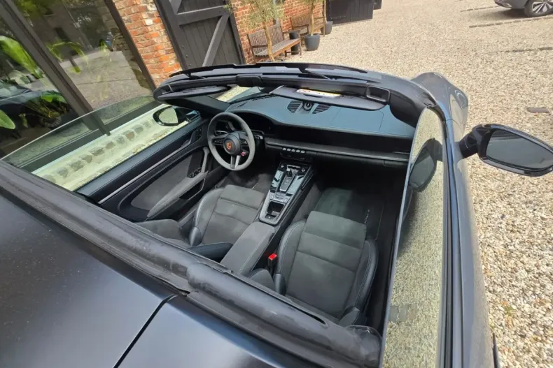 Porsche 992 din 2024 cu 10.000 km - oferta POR181208 - foto 2