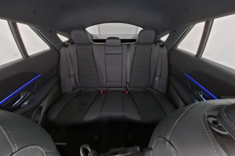 Mercedes-Benz GLE 450 din 2024 cu 29.900 km - oferta MER181210 - foto 8