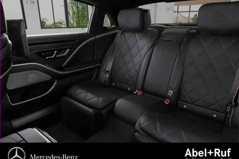 Mercedes-Benz S 680 din 2023 cu 5.421 km - oferta MER181211 - foto 9