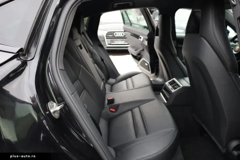 Porsche Panamera din 2022 cu 95.750 km - oferta POR181215 - foto 12