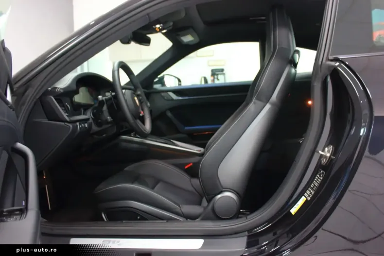 Porsche 992 din 2024 cu 5.100 km - oferta POR181217 - foto 12