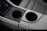 Porsche Taycan din 2022 cu 34.800 km - oferta POR181218 - foto 24