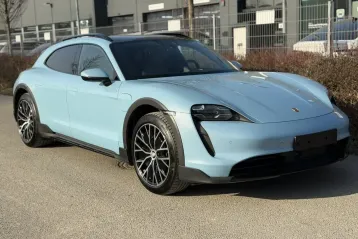 Porsche Taycan din 2022 - oferta POR181220