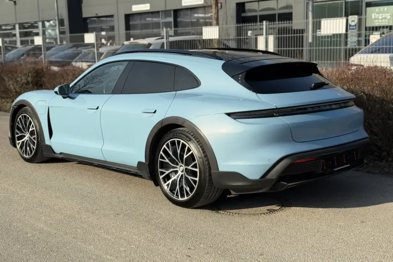 Porsche Taycan din 2022 cu 74.500 km - oferta POR181220 - foto 2