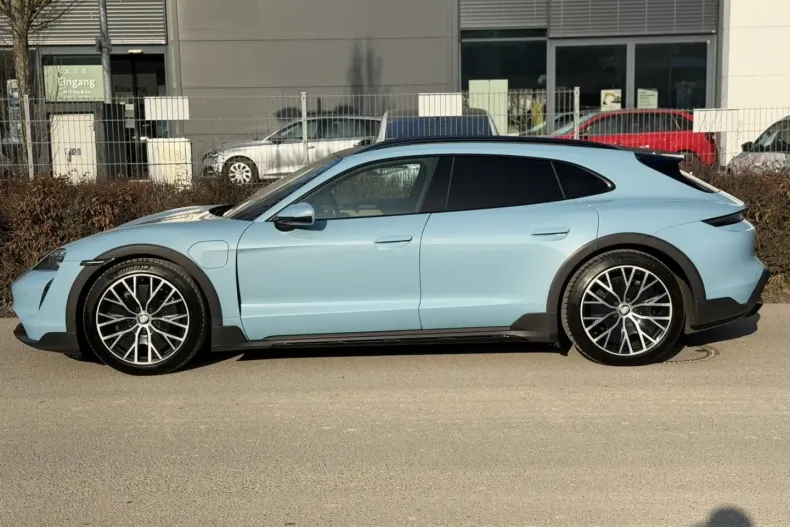 Porsche Taycan din 2022 cu 74.500 km - oferta POR181220 - foto 11