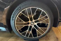 Porsche Taycan din 2021 cu 62.448 km - oferta POR181221 - foto 36