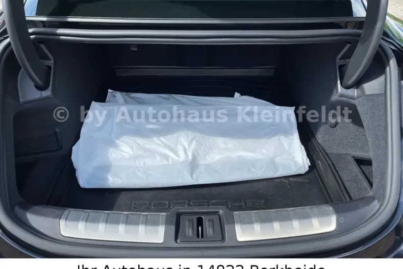 Porsche Taycan din 2021 cu 85.007 km - oferta POR181226 - foto 4