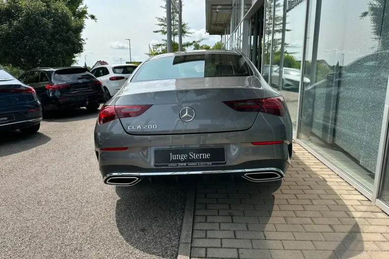 Mercedes-Benz CLA 200 din 2024 cu 27.290 km - oferta MER181231 - foto 5