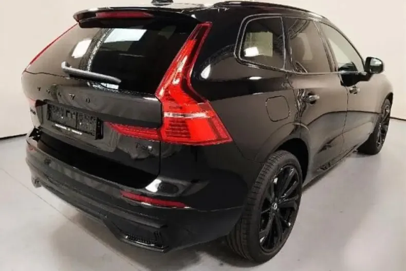 Volvo XC60 din 2025 cu 2.800 km - oferta VOL181247 - foto 2