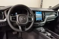 Volvo XC60 din 2025 cu 2.800 km - oferta VOL181247 - foto 10