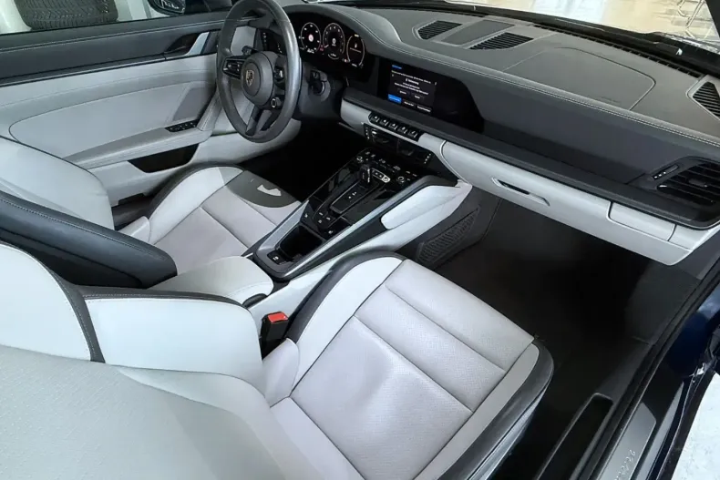 Porsche 992 din 2025 cu 20.089 km - oferta POR181248 - foto 18