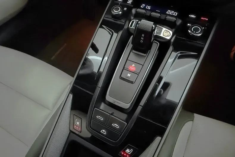 Porsche 992 din 2025 cu 20.089 km - oferta POR181248 - foto 21