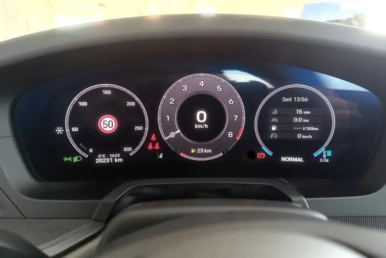 Porsche 992 din 2025 cu 20.089 km - oferta POR181248 - foto 29