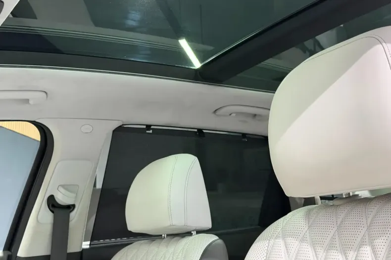 Hyundai SANTA FE din 2022 cu 41.457 km - oferta HYU181250 - foto 22