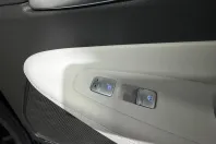 Hyundai SANTA FE din 2022 cu 41.457 km - oferta HYU181250 - foto 30