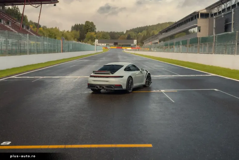 Porsche 992 din 2025 cu 3.900 km - oferta POR181251 - foto 8