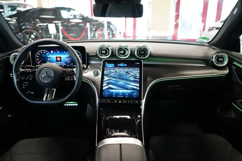 Mercedes-Benz CLE 200 din 2023 cu 20.000 km - oferta MER181258 - foto 19