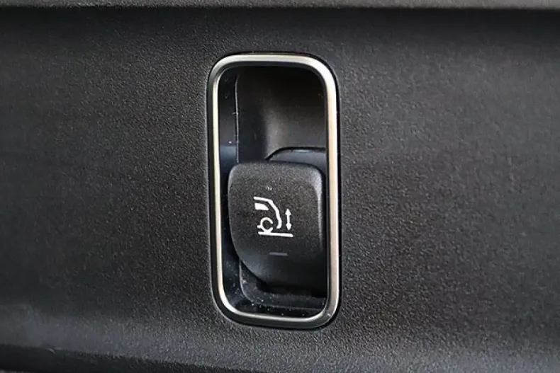 Mercedes-Benz GLE 350 din 2022 cu 55.921 km - oferta MER181261 - foto 20