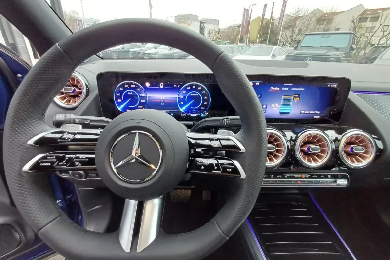 Mercedes-Benz EQA din 2024 cu 0 km - oferta MER181263 - foto 11