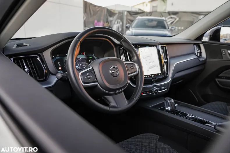 Volvo XC60 din 2022 cu 107.460 km - oferta VOL181270 - foto 19