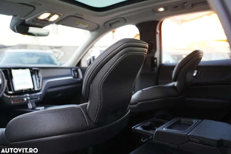 Volvo XC60 din 2022 cu 55.980 km - oferta VOL181272 - foto 23
