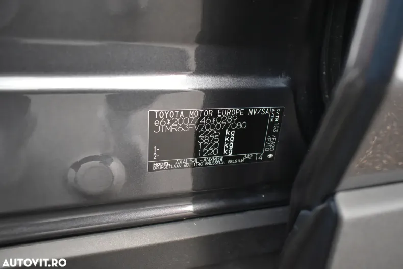 Toyota RAV4 din 2023 cu 88.948 km - oferta TOY181277 - foto 20