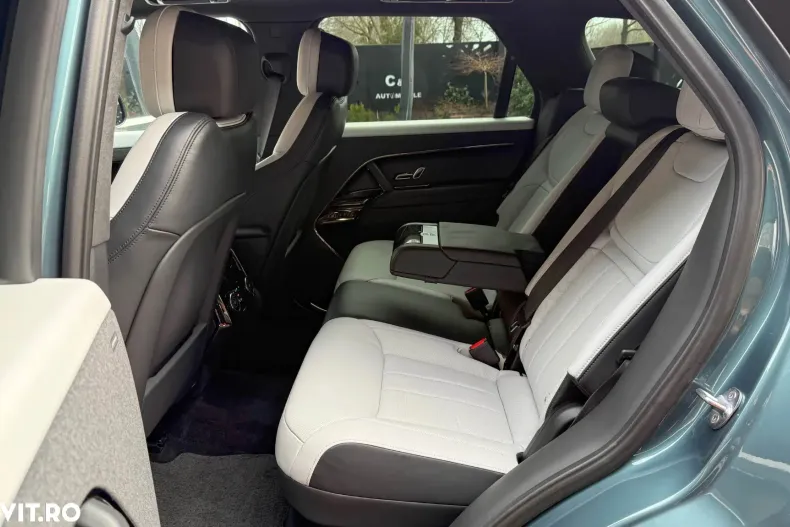 Land Rover Range Rover Sport din 2023 cu 48.766 km - oferta LAN181280 - foto 8