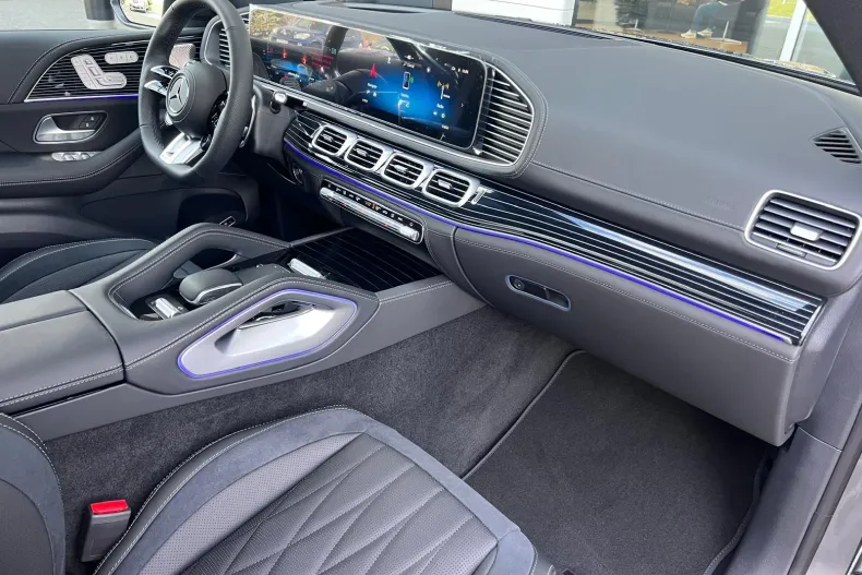 Mercedes-Benz GLE Coupe din 2025 cu 10 km - oferta MER181281 - foto 7