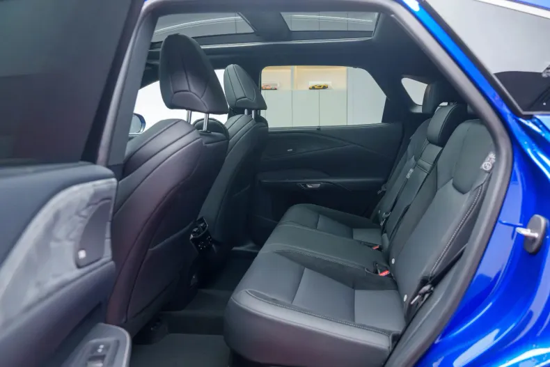 Lexus Seria RX din 2024 cu 9.450 km - oferta LEX181283 - foto 20