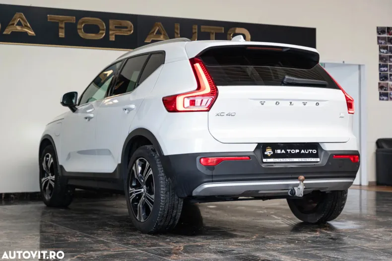 Volvo XC40 din 2021 cu 151.076 km - oferta VOL181285 - foto 40