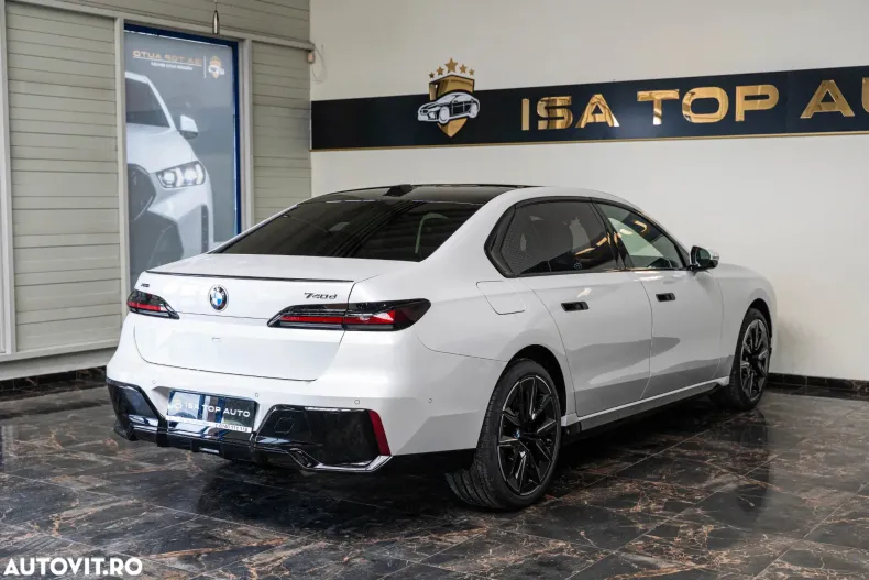 BMW Seria 7 din 2026 cu 30 km - oferta BMW181286 - foto 39