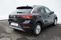 Volkswagen T-Roc din 2023 cu 42.612 km - oferta VOL181288 - foto 5