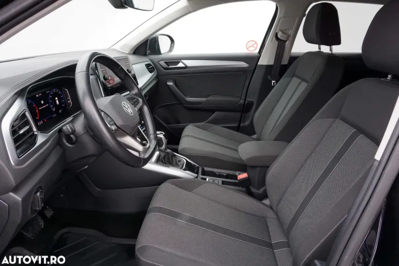 Volkswagen T-Roc din 2023 cu 42.612 km - oferta VOL181288 - foto 10