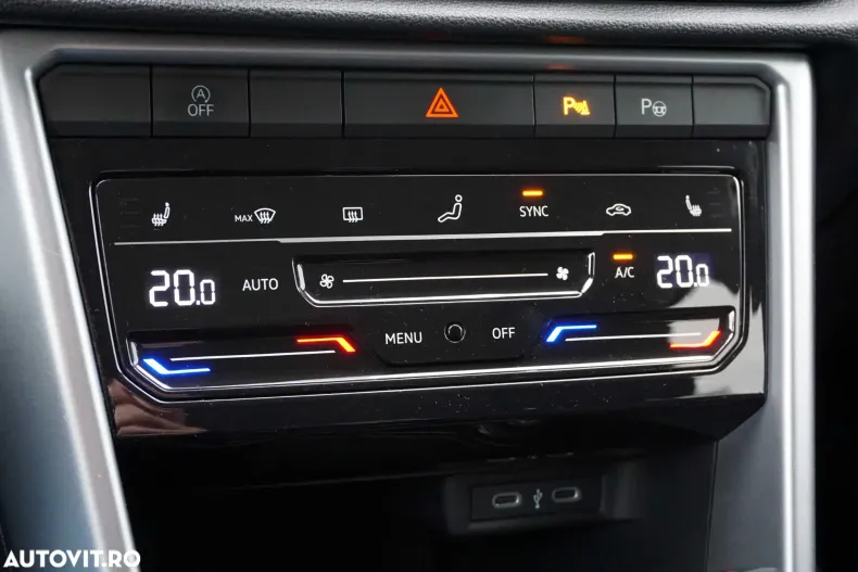 Volkswagen T-Roc din 2023 cu 42.612 km - oferta VOL181288 - foto 19