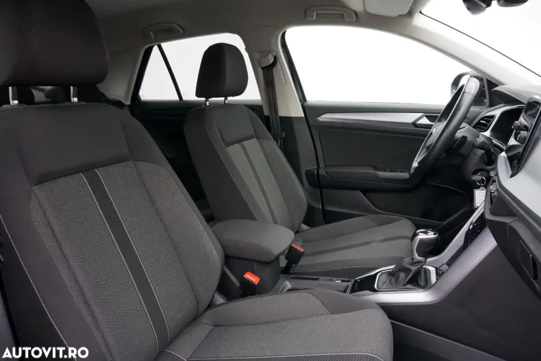 Volkswagen T-Roc din 2023 cu 42.612 km - oferta VOL181288 - foto 27