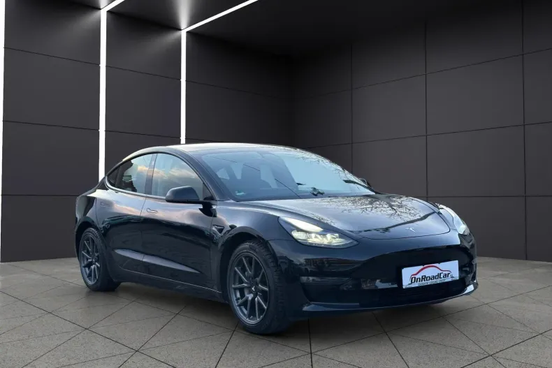 Tesla Model 3 din 2021 cu 83.130 km - oferta TES181293 - foto 1